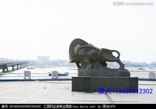 华尔街牛雕塑铸铜牛动物雕像拓荒牛牛黄犀牛耕牛开拓水牛铜雕