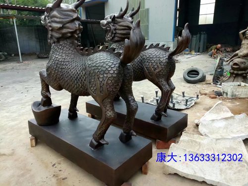 铸铜麒麟雕塑定制门口门厅中式瑞兽四不像火麒麟守门神兽落地摆件